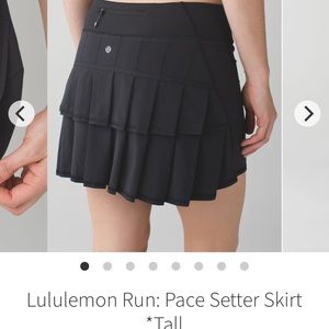 SOLDⓂ️- LuluLemon Pace Setter skirt Tall size 10